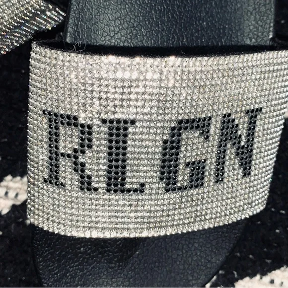 TRUE RELIGION MEYER ENCRUSTED CRYSTAL RHINSTONE | RUBBER SLIDES | Sz 7 | USED - Picture 7 of 8